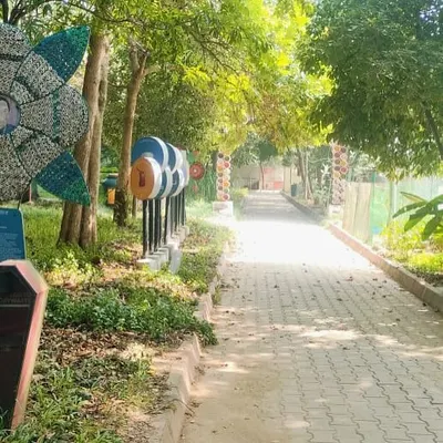 This was our first actual step towards sustainability. We visited this amazing composting and waste management park and were so humbled and inspired. It was a small beginning, but we hope to go a long way.
