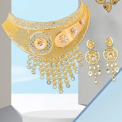 The exquisite craftsmanship of our Artistic Turkish Jewellery Collection. This gold choker set features intricate filigree and enamel work, offering a unique and modern aesthetic for your customers.
