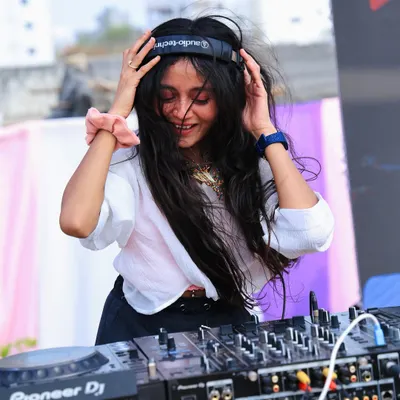 Getting ready for a Holi party in Chennai. I love the vibrant, carefree atmosphere of Holi events, they are some of the most fun parties to DJ for.