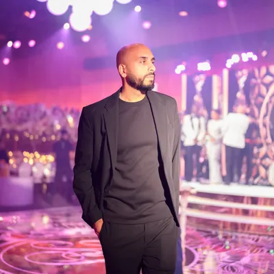 Standing on the custom dance floor at an incredible wedding at The Londoner. I'm so proud of my family at Kudos Music and Kudos AV for pulling off such a flawless, large-scale production.