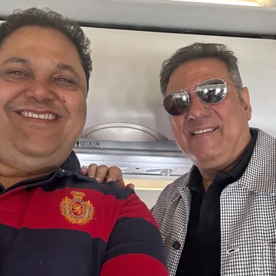 It was a pleasure to travel with acclaimed actor Shri Boman Irani. We were on the same flight to Kolkata, where I was heading to attend a matter, and it is always nice to interact with such a down-to-earth person.