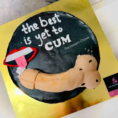 A naughty and fun cake for a bachelorette party. I'm always up for creating cheeky and adult-themed cakes to make your celebration unforgettable.
