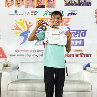 A moment of pure pride. Our champion Swaransh More holds his 1st place medal and certificate at the Khasdar Chashak 2025 championships. His success is a testament to his passion and disciplined training.