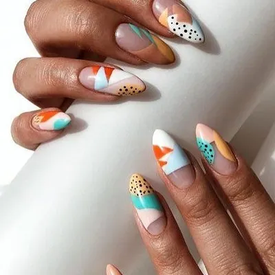 This abstract design combines geometric shapes, dots, and negative space for a modern, artistic look. You will learn color blocking and how to combine different patterns within one cohesive set.