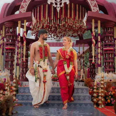 A magnificent Iyer wedding scene. The groom's panchakacham veshti and angavastram are draped in the traditional way, essential for performing the wedding rituals correctly and looking authentic.