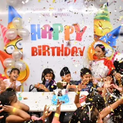 The highlight of any party! We love the excitement of a confetti blast as everyone sings 'Happy Birthday'. We help you create these picture perfect moments that your child will cherish for years.