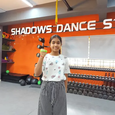 Congratulations to Samriddhi Roy for earning her green band. This marks her excellent performance and progress to the intermediate level.