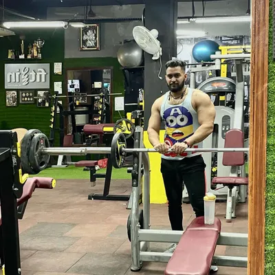 "सही वक्त पर करा देंगे हदो को अहसास! कुछ तालाब खुद को समन्दर समझ बेठे है!" I let my results do the talking. Stay hungry and prove them wrong.