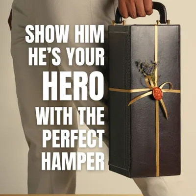 Show him he's your hero with the perfect hamper. This 'Gentleman's Pour' gift set is a sophisticated choice for Father's Day or as a gift for the father of the bride.