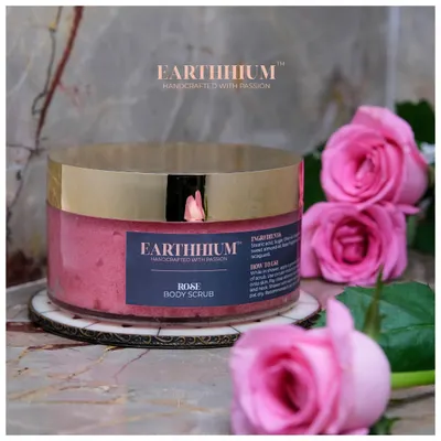 My Pink Rose Body Scrub is made to give you a radiant glow. It's packed with Shea butter and grape-seed oil to gently exfoliate and deeply moisturize your skin.
