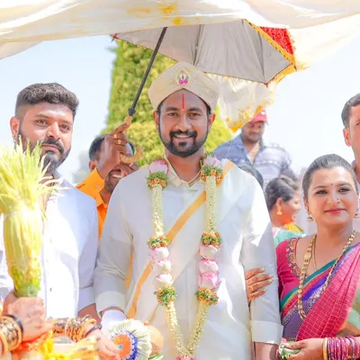 The groom's arrival at the wedding venue, surrounded by family and tradition. I capture the energy and anticipation of these important opening rituals.