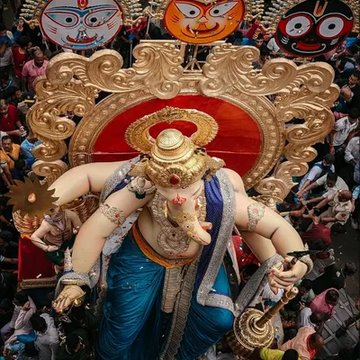 A close up of the magnificent Chinchpoklicha Chintamani idol during the Aagman Sohala. Capturing the details and the devotion in the air is what I strive for.