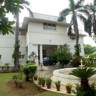 This Art Deco mini-palace in Delhi, a blend of colonial and Art Deco styles, is the subject of a long-term restoration project to bring it back to its former glory.