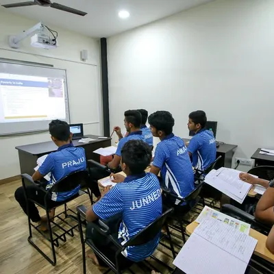 Our residential program seamlessly blends cricket with academics. Here, students attend a class in our modern, on-campus classroom, ensuring they never have to choose between their sport and their education.