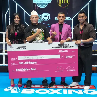 This is more than a prize. It's a statement. We awarded ₹1,00,000 to the Best Male Fighter of the night.