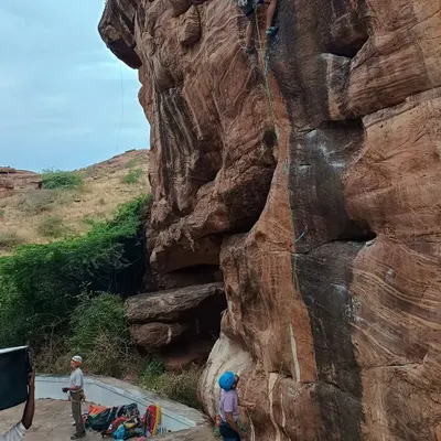 The scale of the beautiful sandstone cliffs at Badami is breathtaking. This is our playground, with countless routes for climbers of all levels to explore and challenge themselves.