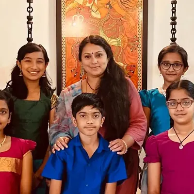 A candid moment with our guru and the younger members of our Samarpana family. We foster a nurturing environment where every student feels at home, building a strong foundation of trust and togetherness.