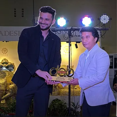 I was so honored to receive the Best Design Educator Award at Darc Build. This is a testament to our mission at HoumeIndia of making life better through practical and accessible design advice. It was wonderful to share the stage with so many talented creators in the Indian design community.