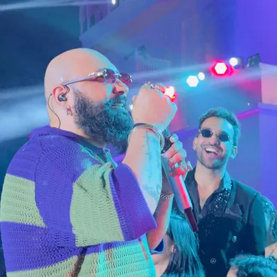 A dream moment sharing the stage with the one and only B-Praak. Being a celebrity anchor at such high-profile events is a testament to the hard work and passion I put into my craft.