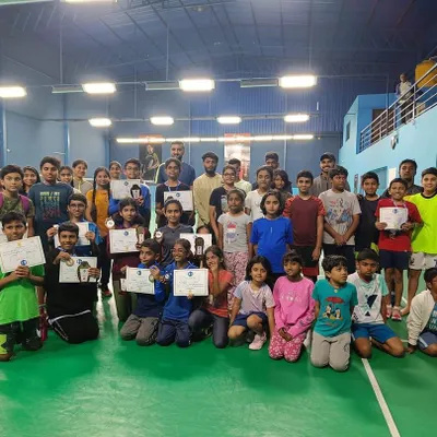 A fantastic group of our junior players posing with their certificates after a successful internal tournament.