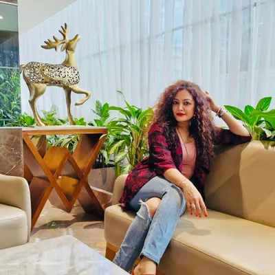 My journey to becoming an Image Consultant started with my own struggles with self-image. I learned that every individual is inherently worthy, and my work is about helping you shape a self-perception of confidence and inner peace.