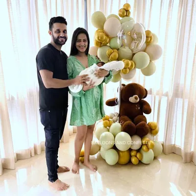 Such a privilege to be part of these precious moments. A beautiful family welcomes their newborn home with my custom teddy bear balloon bouquet.