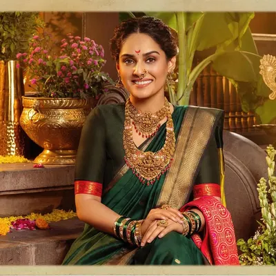 A stunning shot of actress Pallavi Patil for a Ranka Jewellers campaign. I styled her in a traditional Maharashtrian look to highlight the heritage and beauty of the gold jewellery.