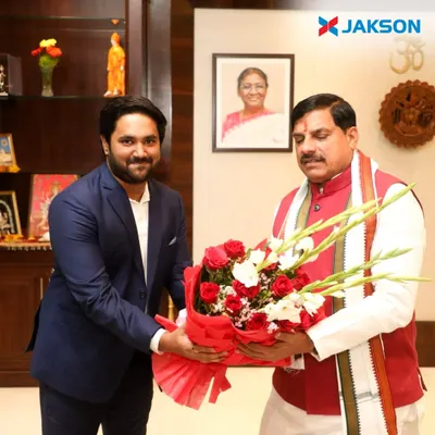 Our Managing Director of Jakson Biofuels, Mr. Siddhant Gupta, meeting with the Hon’ble Chief Minister of Madhya Pradesh, Shri Dr. Mohan Yadav. This meeting focused on our investment plans in the state, including the expansion of our ethanol production facility in Balaghat.
