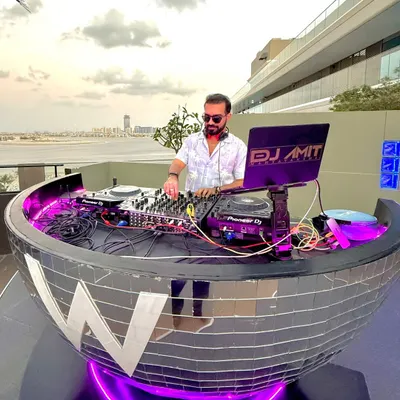 Curing the Monday blues with some bass-ic therapy. Spinning from a giant disco ball booth at the W Dubai with a stunning city view.