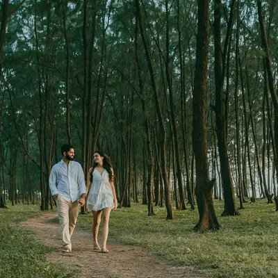 A walk in the woods. This couple wanted a nature-filled shoot, and we found this beautiful pine forest in Goa that felt like a world away from the beaches.