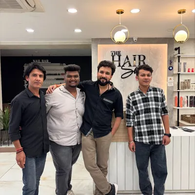 We were thrilled to have actor Kireeti Damaraju visit our salon. Our team was happy to provide our services and pose for a picture with him.