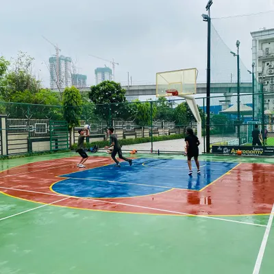 The court is wet, but the energy is high. A little rain can't stop our morning session.