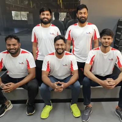 Meet the team that will guide you on your coaching journey. We are a collective of experienced professionals with backgrounds in physiotherapy and yoga therapy, bringing a unique blend of scientific knowledge and practical, on-the-floor experience.