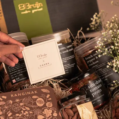 A beautiful collaboration for Rakhi, this hamper combines our artisanal crackers and sauces with Bruijn's finest nuts and sweet treats. The co-branded card adds a touch of elegance to this special gift.