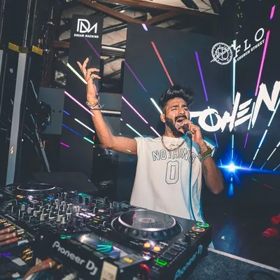 In my element at FLO Church Street, on the mic and connecting with the crowd. This is what being the 'Mic Raja' is all about.