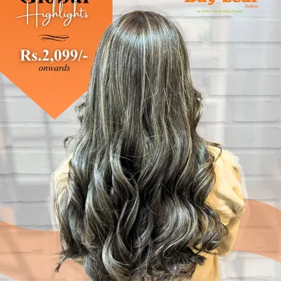 A perfect example of luxury highlights. I blended these lighter tones into the hair to create a sophisticated and elegant look with lots of movement and shine.