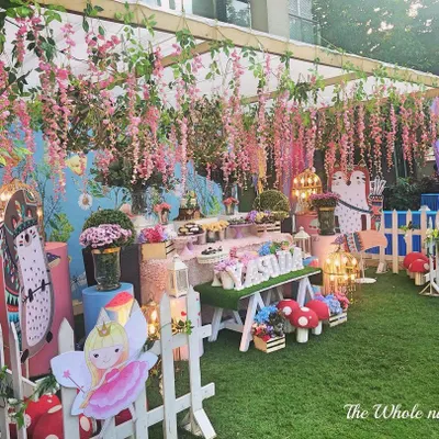 An enchanted forest birthday party where magic feels real. I used hanging florals, fairy lights, and woodland creature cutouts to create a truly immersive secret garden for the celebration.