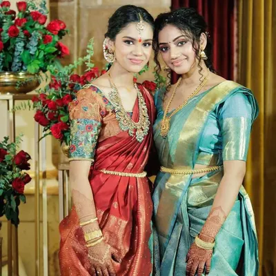 The bond between sisters is so special. Here is Thuranya on her half saree ceremony day with her sister. I provided makeup for both, creating coordinated looks that were individually beautiful.