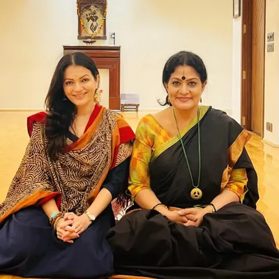 The guru-shishya relationship can cross the boundaries of dance forms. It was a pleasure to mentor the talented Kathak artist Prachee Shah Paandya, crafting a piece with her.