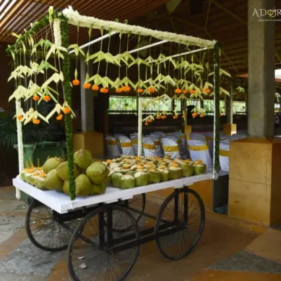 To keep guests refreshed during a warm outdoor ceremony, we set up this charming tender coconut water cart. It's a healthy, hydrating, and delightful touch that celebrates local flavors and enhances the guest experience.