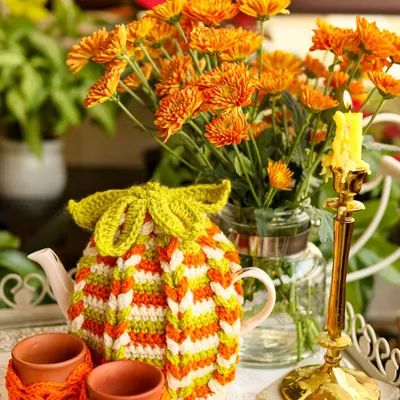 Happy Independence Day to all my fellow Indians. My tricolor tea cozy and kulhad covers are my special way of celebrating with a warm cup of chai.