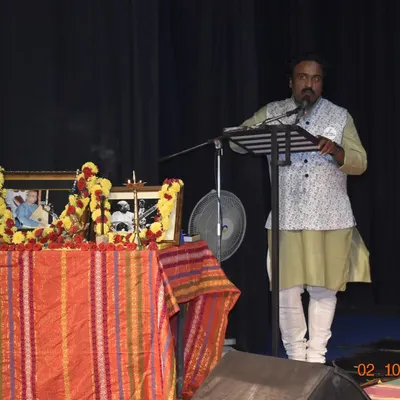 Speaking at our Gurupoornima celebration. It is a day to express gratitude for my own gurus and to share my thoughts on this beautiful tradition with my students and our guests.