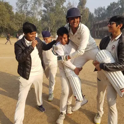 Teammates lifting Rytham after his match-winning knock of 70 in 30 balls. This is the kind of team spirit I love to see.