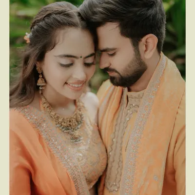 A quiet moment of connection. This close-up of Divit and Rajvi captures the tenderness and affection that words can't describe, a perfect example of the intimate stories we love to tell.