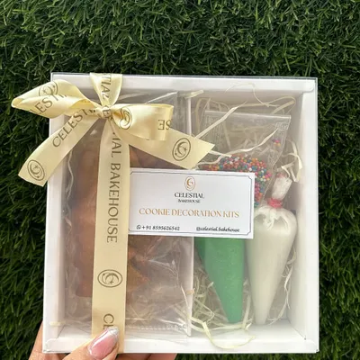 Our DIY Gingerbread Cookie Decoration Kit. It comes with wholewheat and jaggery cookies, natural-colored icing, and sprinkles for a fun, healthy activity.