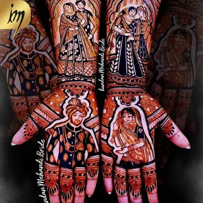 This full-coverage bridal design is all about portraiture. On the palms, I drew the bride and groom, while the forearms feature another romantic couple pose, capturing different moments of their story.