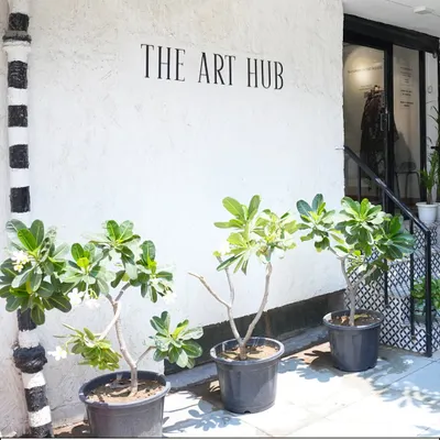 Step into The Art Hub, where creativity finds its home in the heart of South Delhi. Our welcoming entrance invites you into a world of artistic exploration.
