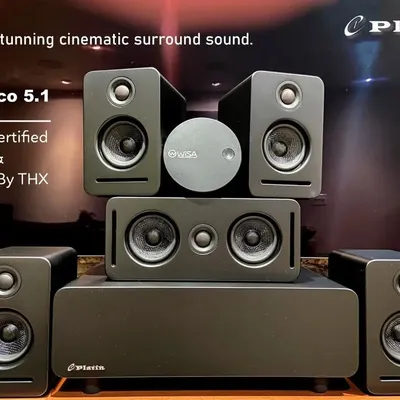 The Platin Monaco 5.1 HD Edition provides a complete home cinema audio package. It includes five satellite speakers and a subwoofer, all connecting wirelessly to your WiSA-ready TV or a small transmitter hub. This system is engineered for stunning, cinematic surround sound.