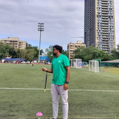 Work in process. On the field with my stopwatch, because every fraction of a second counts. Jai mata di.