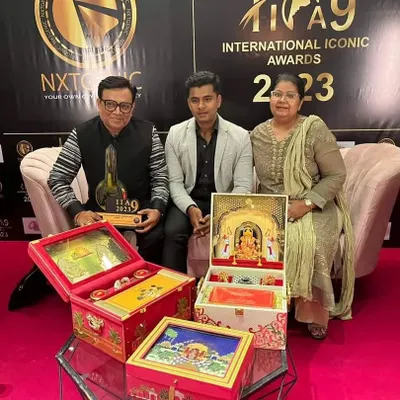 We are incredibly proud to be honored with the International Iconic Award 2023. This award is a testament to our team's passion for design and our commitment to creating exceptional invitations for our clients worldwide.